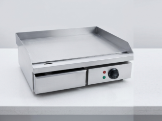 Powerful 3KW heating element for quick heat-up and consistent cooking temperatures